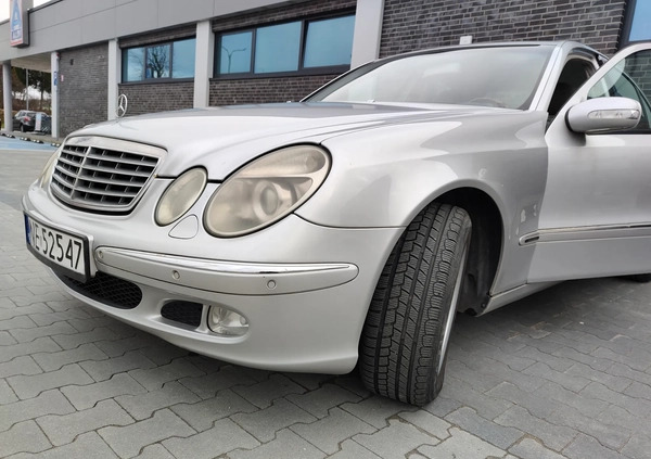 Mercedes-Benz Klasa E cena 10500 przebieg: 329850, rok produkcji 2002 z Elbląg małe 172